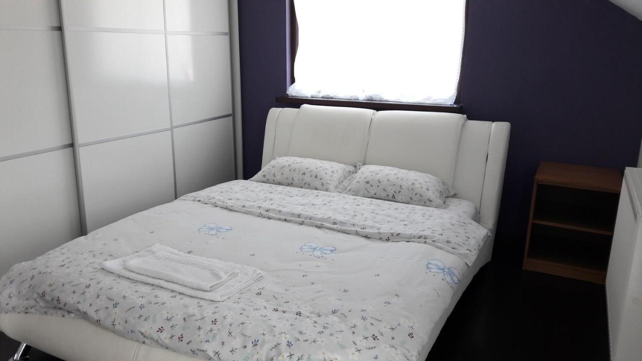 Vila Roxana Pangarati Экстерьер фото