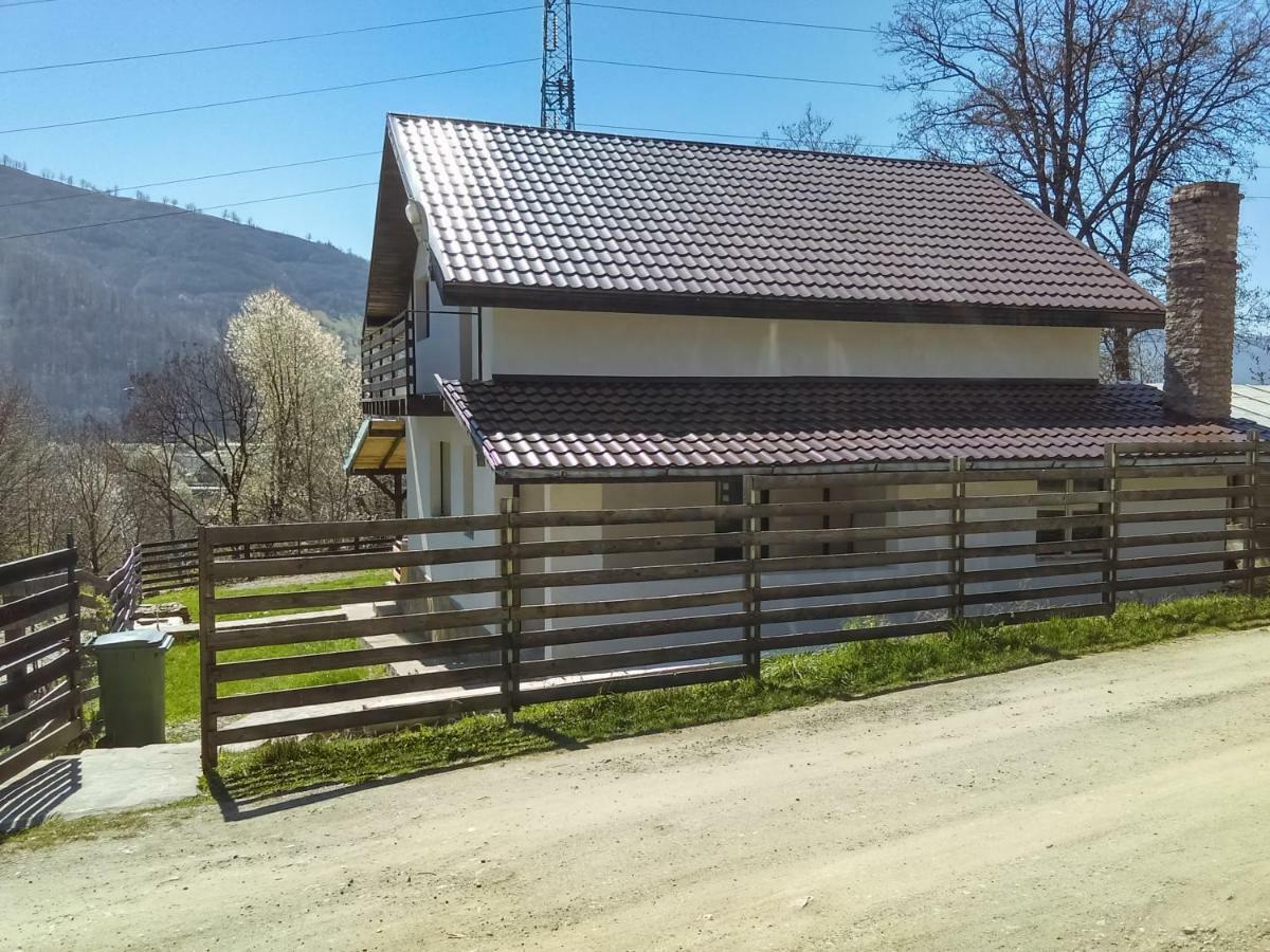 Vila Roxana Pangarati Экстерьер фото
